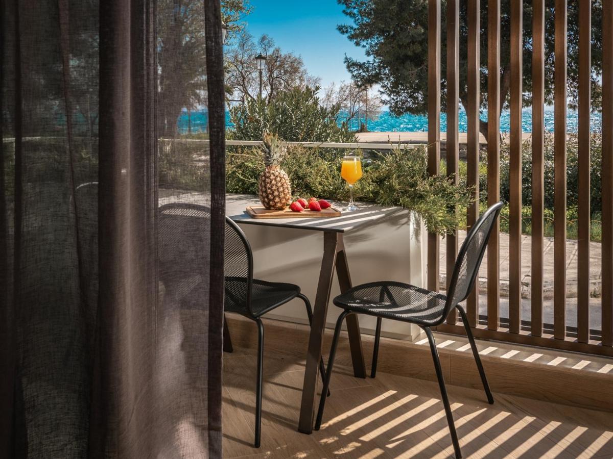 Point Ephemere Beachfront Apartments Zakynthos Town Ngoại thất bức ảnh