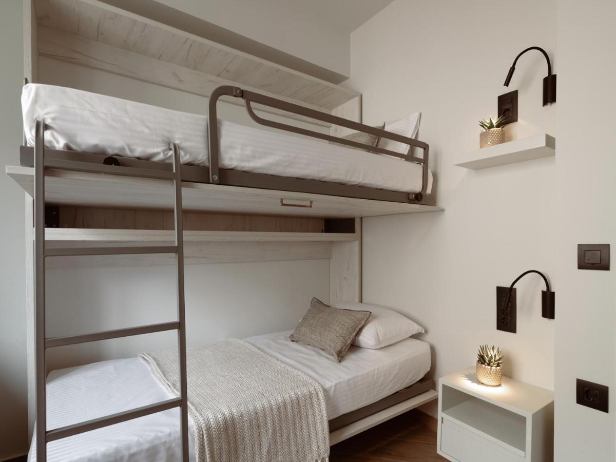 Point Ephemere Beachfront Apartments Zakynthos Town Ngoại thất bức ảnh