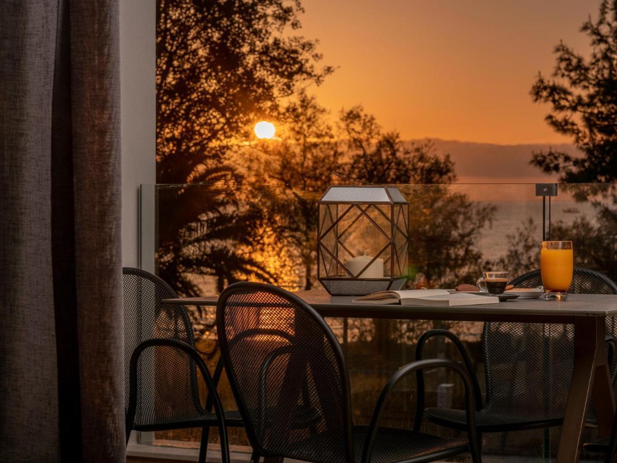 Point Ephemere Beachfront Apartments Zakynthos Town Ngoại thất bức ảnh