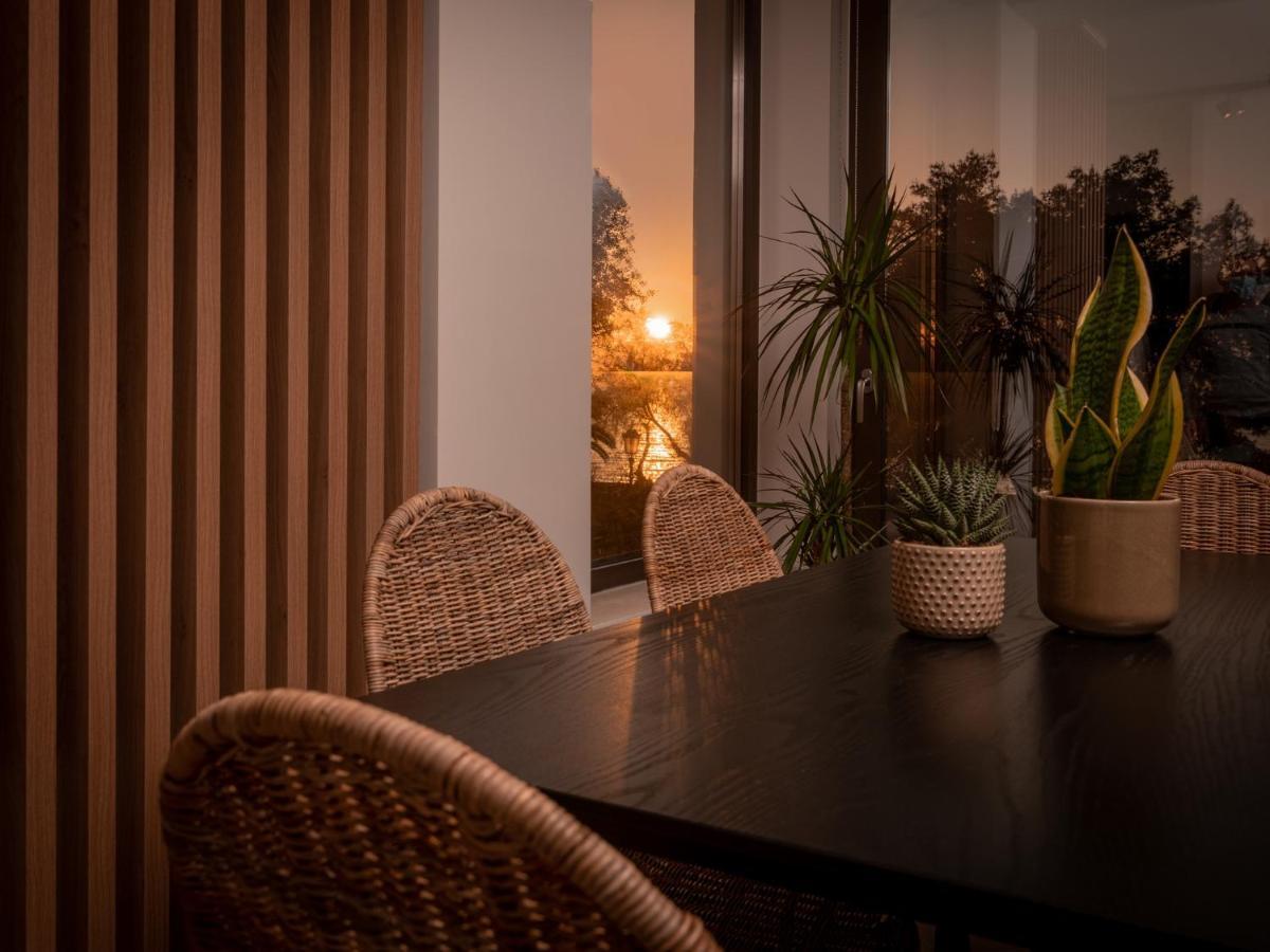 Point Ephemere Beachfront Apartments Zakynthos Town Ngoại thất bức ảnh